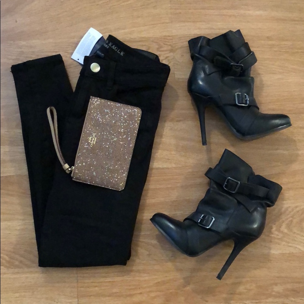 ALDO Black Heeled Booties 👢 Size 5